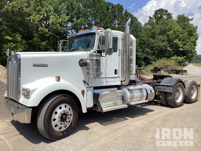 2019 Kenworth W900 6x4 Cabeza Tractora Cabina Corta