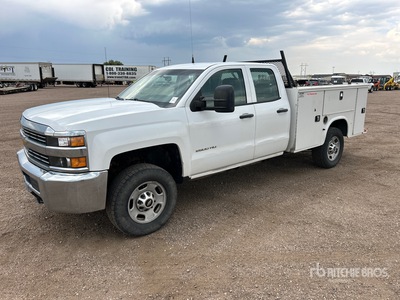 2016 Chevrolet Silverado 2500HD 4x4 Crew Cab Utility Truck