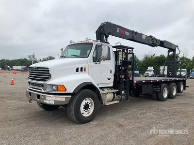 Hiab 255 K-3 HIPRO 6440 lb Articulated Boom on 2007 Sterling LT9500 6x4 mobiele kraan