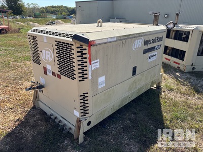2006 Ingersoll Rand XP375WCU 375 cfm Skid-Mounted Air Compressor