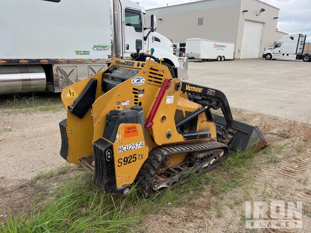 MINI CARGADOR SOBRE ORUGAS COMPACTO 2020 VERMEER S925TX
