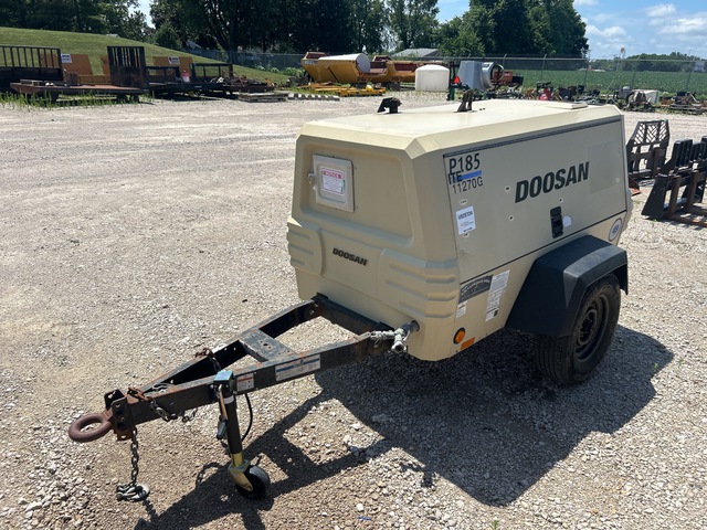 2015 Doosan P185WD0-T4F 185 cfm Mobile Air Compressor (Inoperable)
