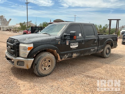2015 Ford F-250 XL 4x4 Crew Cab Pickup