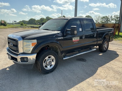 2015 Ford F-250 Super Duty XLT 4x4 Crew Cab Pickup