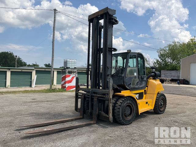 MONTACARGAS  2009 CATERPILLAR P20000