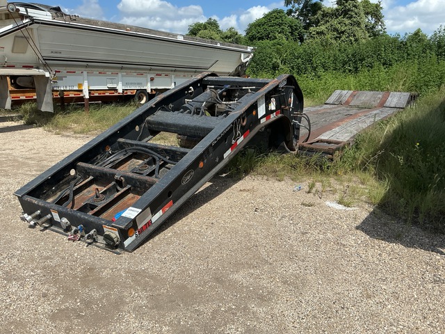 2004 Entyre RTN55TD3-RS 55 ton 3+1 Removable Gooseneck Blackhawk Lowboy Trailer