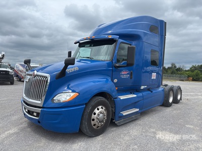 2019 International LT625 6x4 T/A Sleeper Truck Tractor