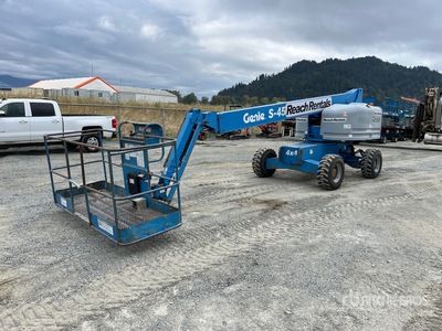 2005 Genie S-45 4WD Dual Fuel Telescopic Boom Lift