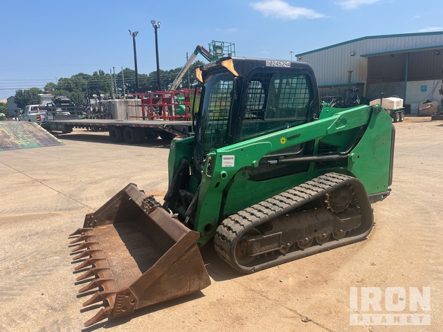 MINI CARGADOR SOBRE ORUGAS 2019 BOBCAT T550