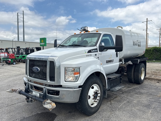 2016 Ford F-650 4x2 Water Truck