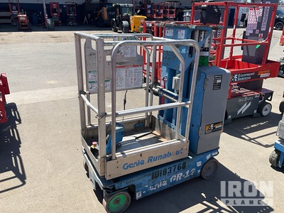 2016 Genie GR12 Elevador vertical