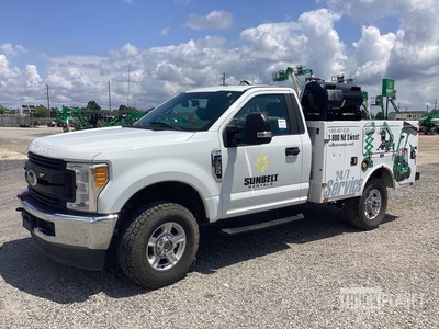 2017 Ford F-250 XL 4x4 Camion de servicios