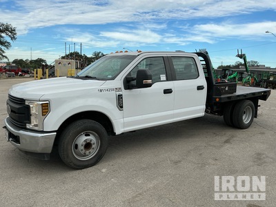 2018 Ford F-350 XL 4x2 Crew Cab Camión Caja Abierta
