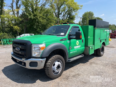 2016 Ford F-450 XL 4x4 Camion de servicios