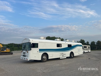 2009 BlueBird All American 4x2 4x2 MTC Unit Bus