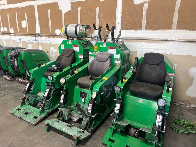 2019 BlastPro BRB-2800 PB Propane Ride-On Floor Scraper (Inoperable)