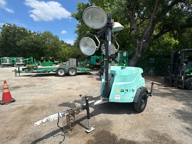2016 Magnum MLT6SK 6 kVA Light Tower (Inoperable)