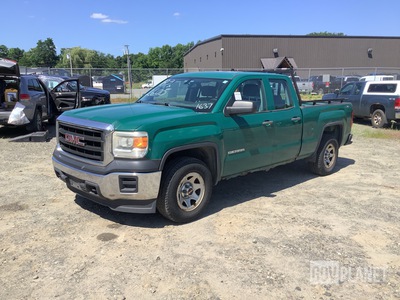 2015 GMC Sierra 1500 4x4 Pickup