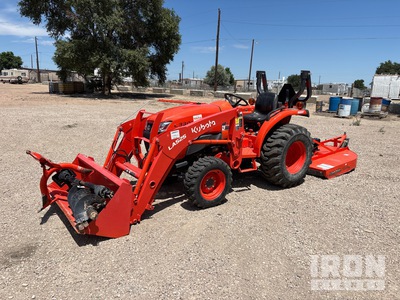 Kubota L3301D HST 4WD Tracteur agricole utilitaire