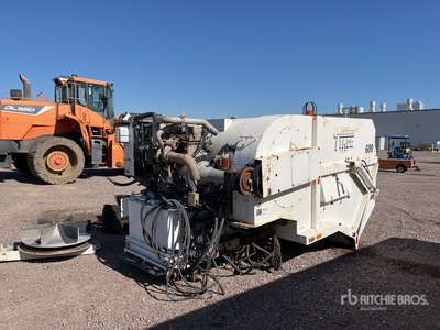 Tymco 600 Air Sweeper Street Sweeper Truck 11 ft Corps