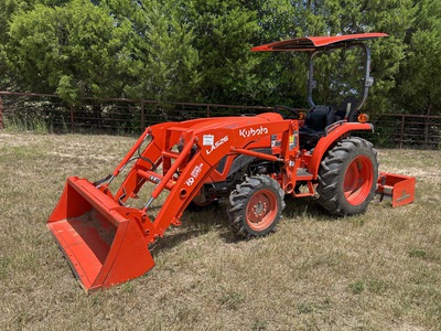 Kubota L3302HST 4WD Tracteur agricole utilitaire