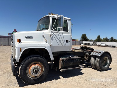 1992 Ford L8000F 4x2 Cabina per trattore stradale 2 assi