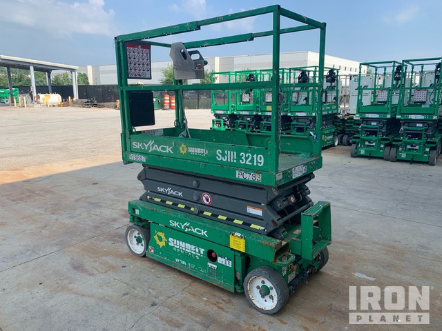 ELEVADOR TIJERA 2016 SKYJACK SJIII3219