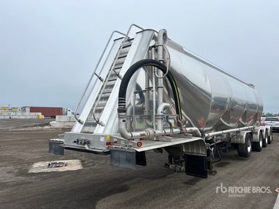 2022 MAC 2000 cft Quad/A Pneumatic Bulk Trailer