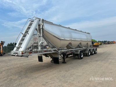 2022 MAC 2000 cft Quad/A Pneumatic Bulk Trailer
