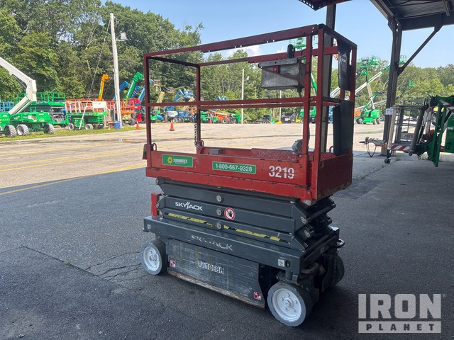 ELEVADOR TIJERA 2014 SKYJACK SJIII3219