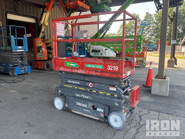 ELEVADOR TIJERA 2014 SKYJACK SJIII3219