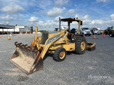 2007 John Deere 210LE 4x4 Cargadora para trabajos de jardinería