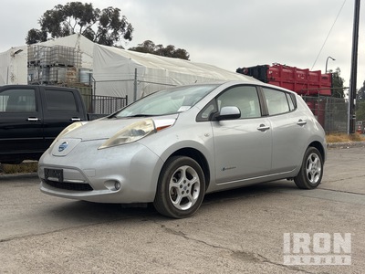 2011 Nissan LEAF Automobile
