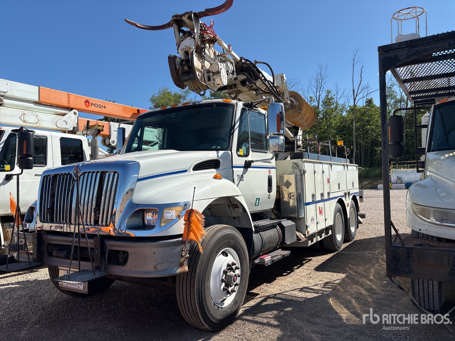 2006 International SF625 6x4 Drill Truck