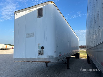 PINES 48 ft x 102 in T/A Gesloten aanhangwagen