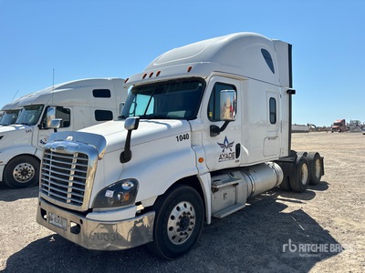 2016 Freightliner Cascadia 125 6x4 T/A Sleeper Truck Tractor