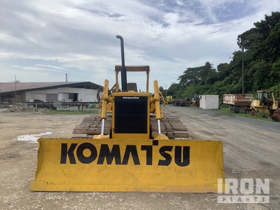 1990 Komatsu DP60-11 Crawler Dozer