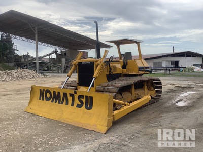 1990 Komatsu D60P-11 Spycharka gąsienicowa