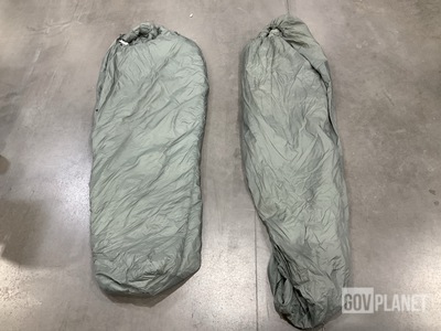 (98) Sleeping Bags