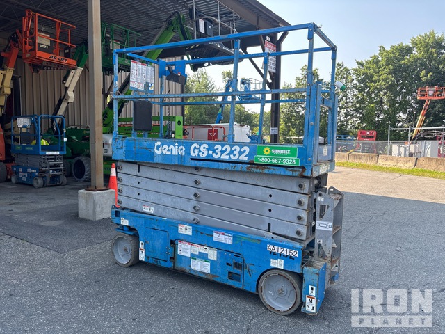 ELEVADOR TIJERA 2013 GENIE GS3232