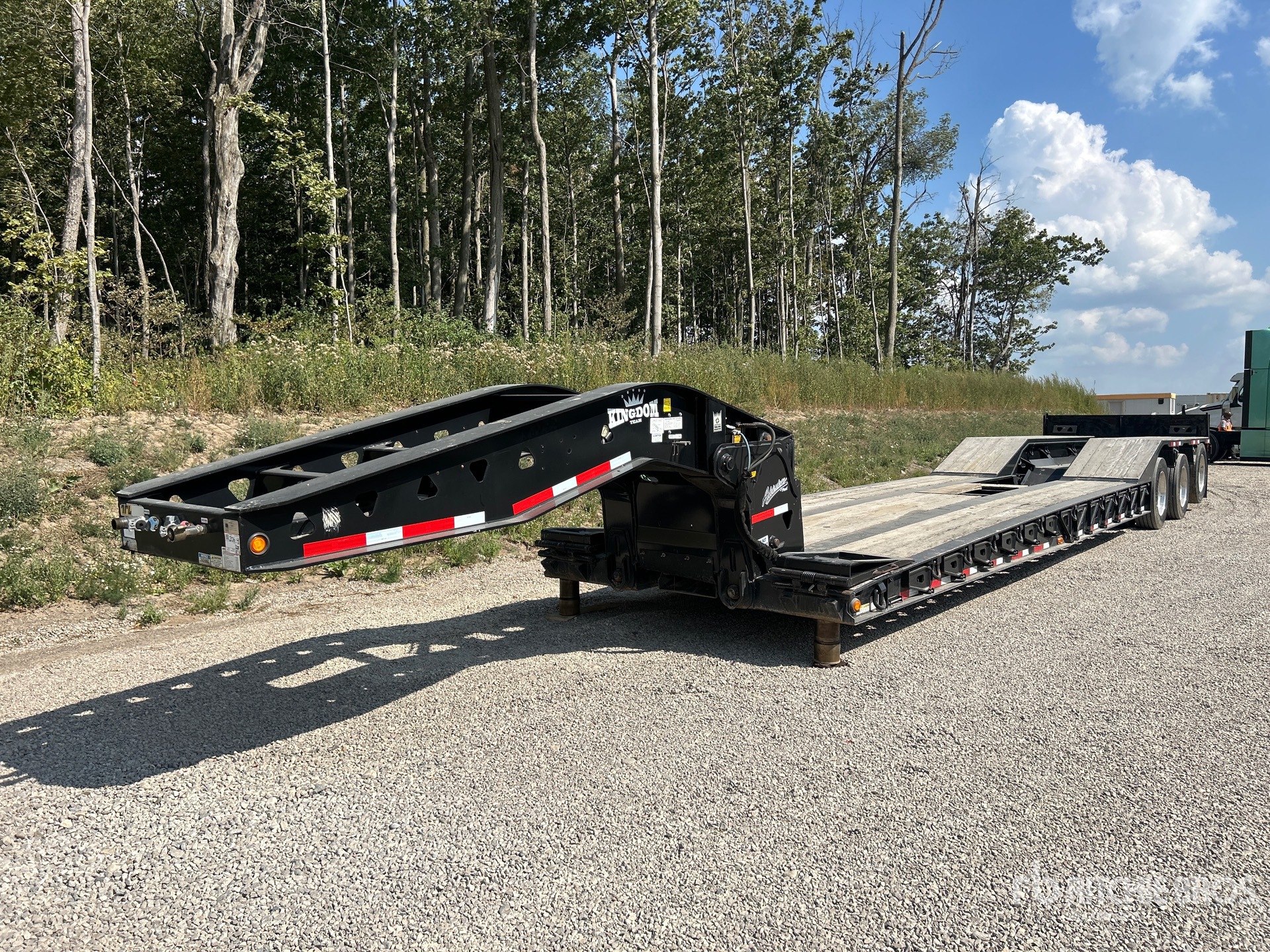 2019 Trail King TK110HDG 51 ton Tri/A Double Drop Removable Gooseneck Tieflader
