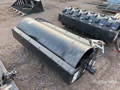 2025 GIYI GY-VR59 60 in Skid Steer Vibratory Roller (Unused)