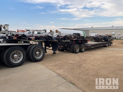 2014 Gerrys 42 ft Tri/A Has Jeep and Booster with trailer. Flatbed Trailer