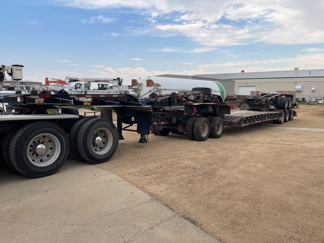 2014 Gerrys KLH307 42 ft Tri/A Lowboy Trailer