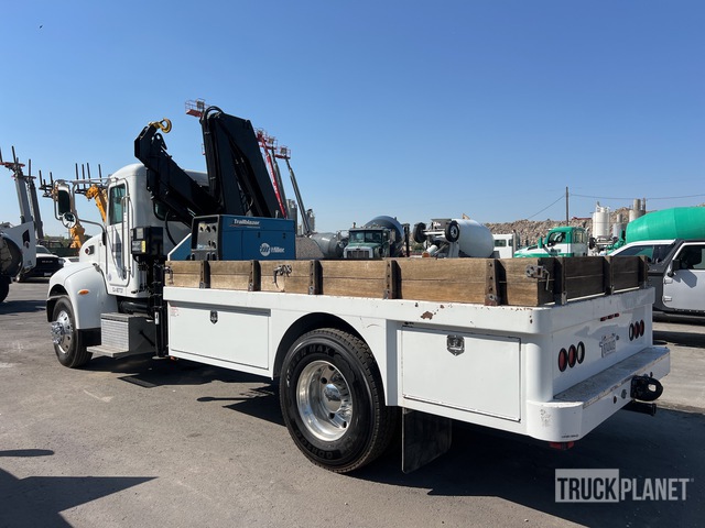 GRúA ARTICULADA 2015 PETERBILT HIAB 5950 LB