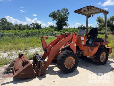 Kubota R420 Wheel Loader (Inoperable)