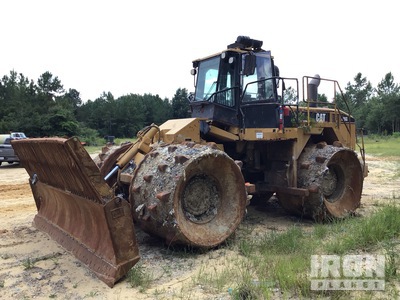 Cat 826G Landfill Compactor (Inoperable)