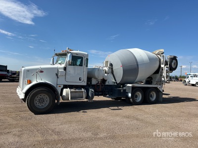 2013 Peterbilt 365 6x4 Mixer Truck