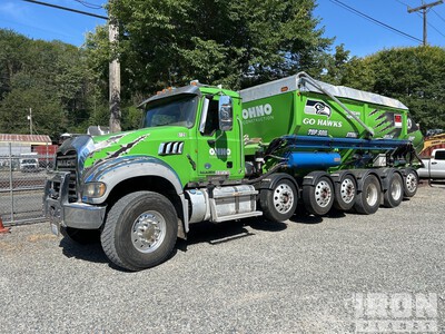 Can American XTR 25 on 2013 Mack GU713 14x4 Stone Spreader Truck