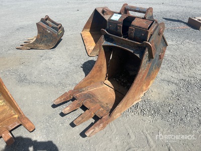 24 in Multi-Purpose Excavator Bucket